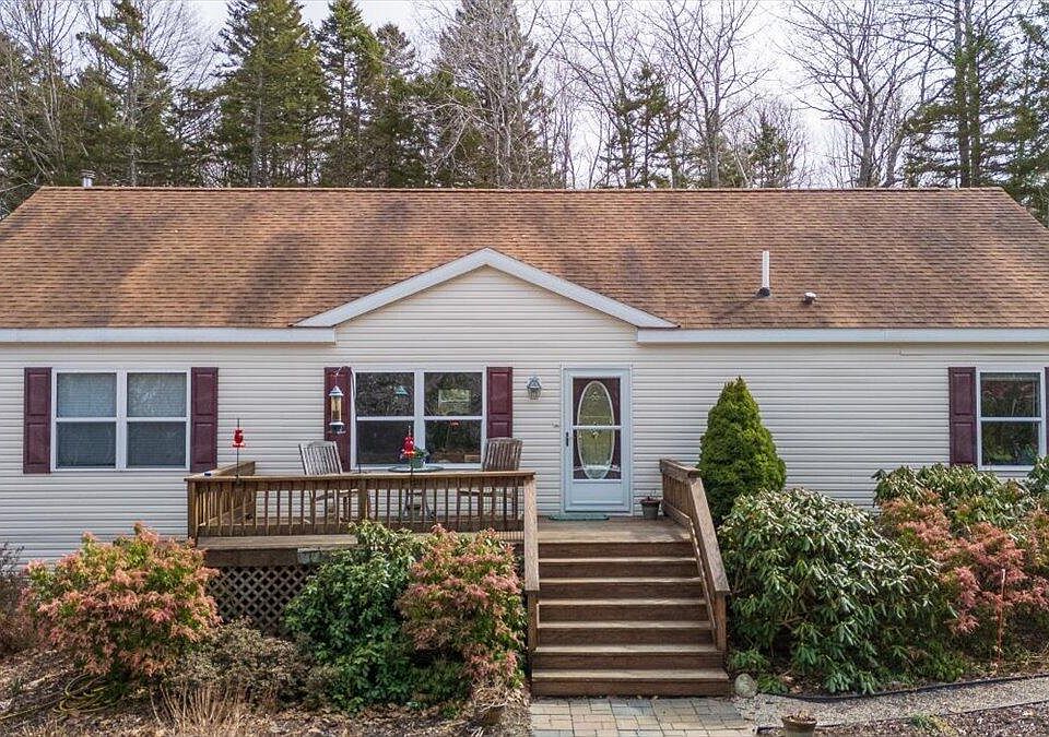 1st image of 407 Waldoboro Road