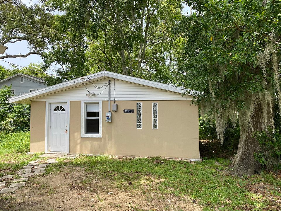 1st image of 1219 Holly Ave #B