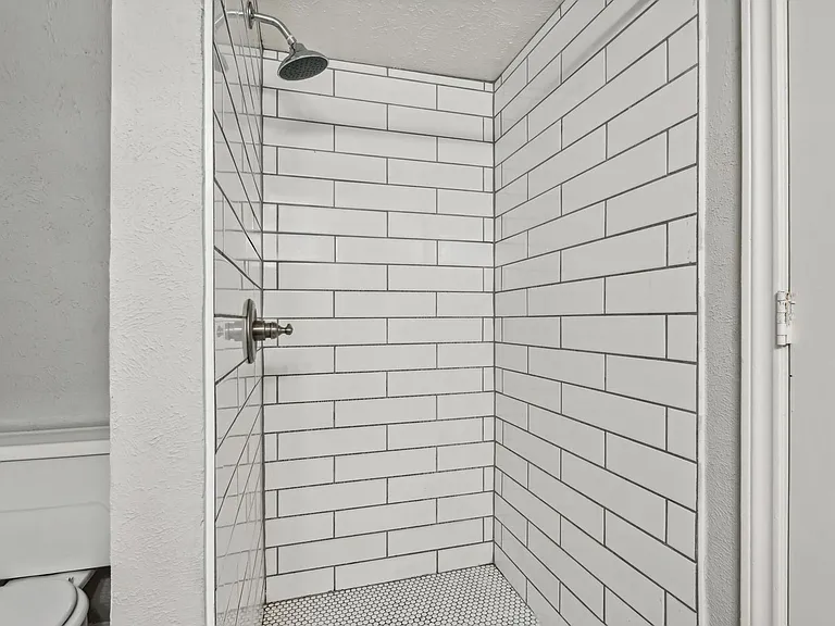 Forest Ridge Apartments — Photo 20