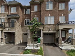 35 Faye St, Brampton, ON L6P 4M9