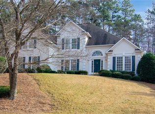 3945 Berkeley View Dr, Berkeley Lake, GA 30096