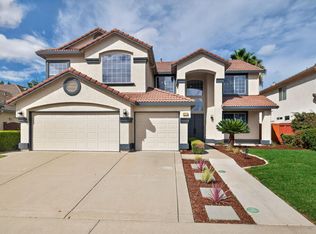 9518 Clarke Farms Dr, Elk Grove, CA 95624