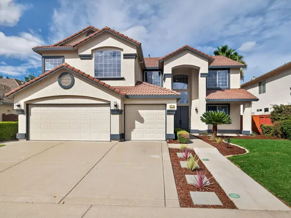 9518 Clarke Farms Dr, Elk Grove, CA 95624