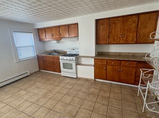 411 William St FLOOR 2, Harrison, NJ 07029