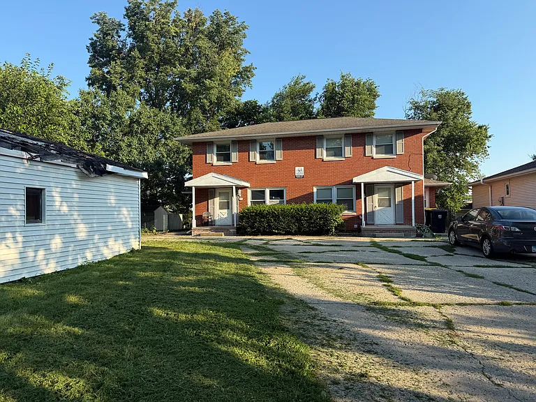 4 Hale Ct #A — Photo 16