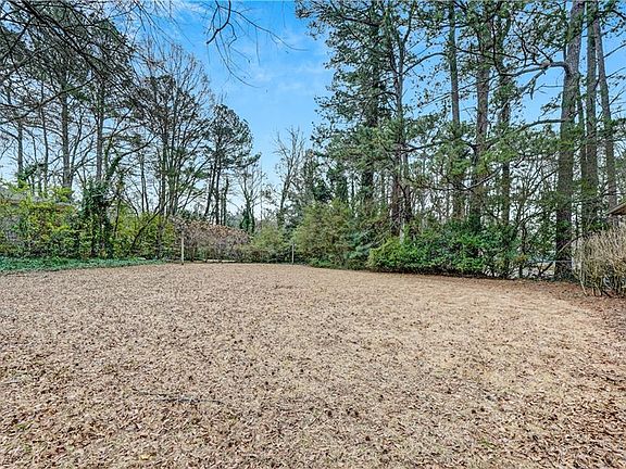 5th image of 3027 Judylyn Dr