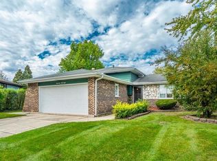 4938 Forest Ct, Oak Forest, IL