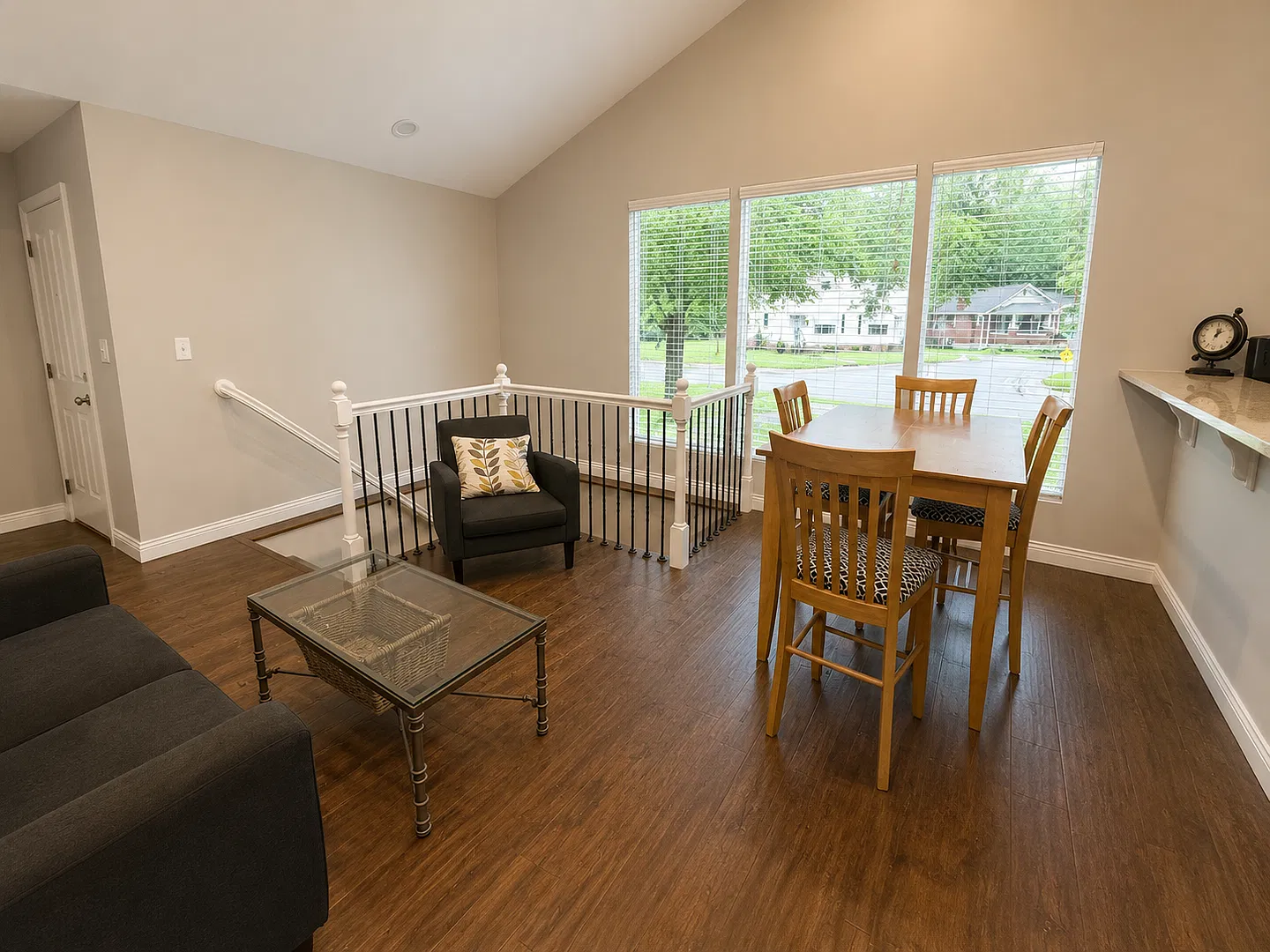 1415 Paris Rd — Photo 4