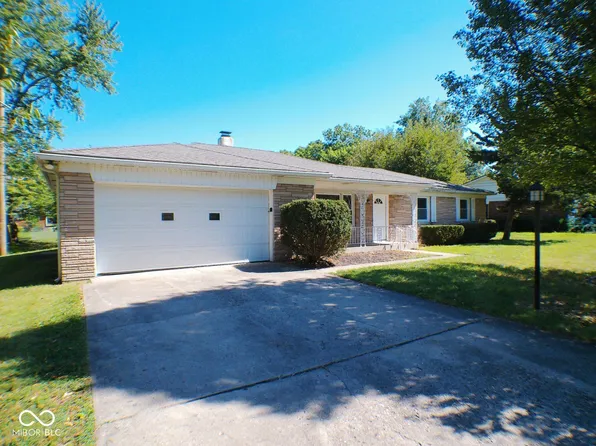7128 Castle Manor Dr, Indianapolis, IN 46214