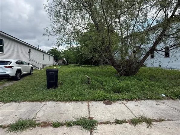 3027 Delachaise St, New Orleans, LA 70125