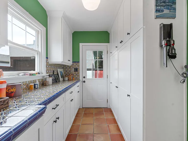 2615 Myrtle Ave — Photo 18