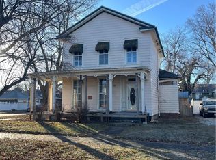 1101 Wabash Ave, Mattoon, IL 61938