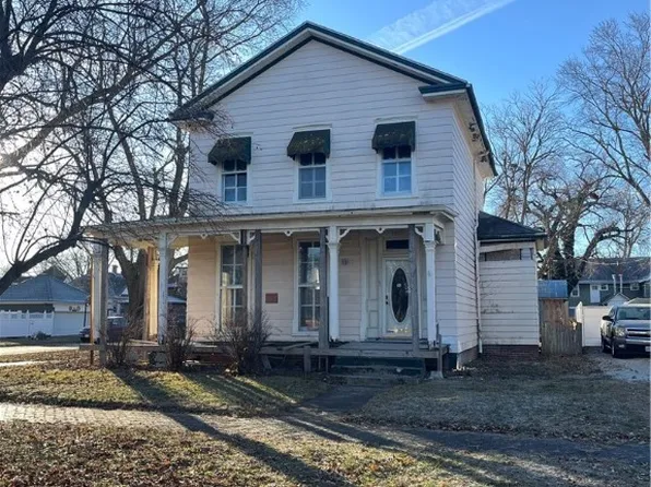 1101 Wabash Ave, Mattoon, IL 61938