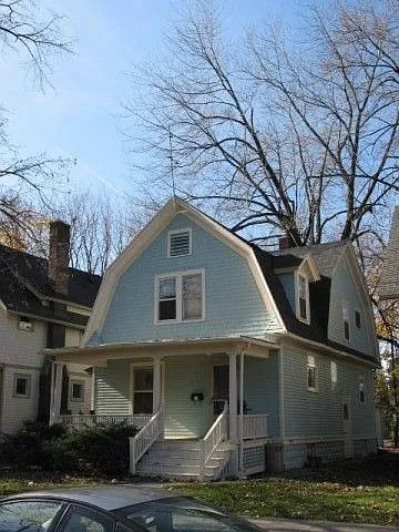 1114 White St