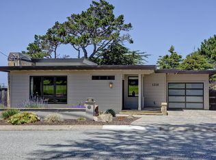 1218 Del Monte Blvd, Pacific Grove, CA 93950