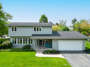2656 Berwyck Rd SE, East Grand Rapids, MI 49506