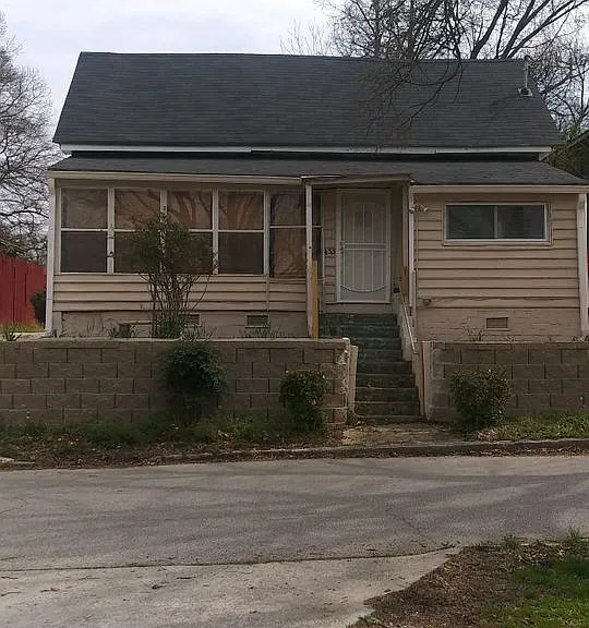 455 Oliver St NW — Photo 1