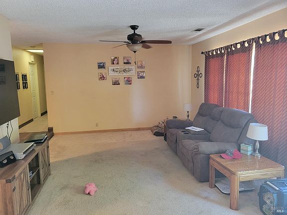 3rd image of 448 Manchester Way