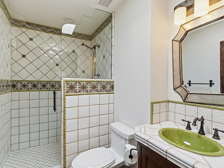 5828 E Cactus Wren Rd — Photo 28