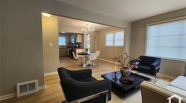1st image of 43 Grandmere Dr