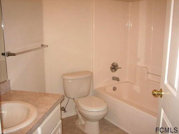 4th image of 66 Parkway Dr