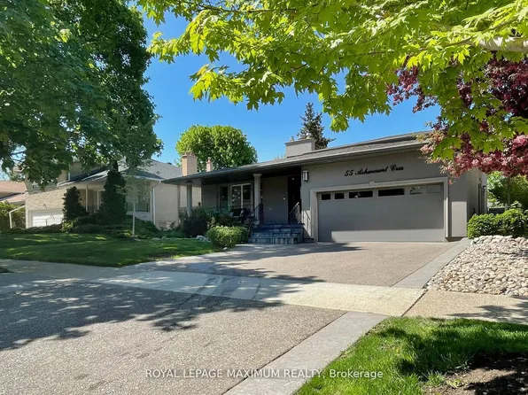 55 Ashmount Cres, Toronto, ON M9R 1C9