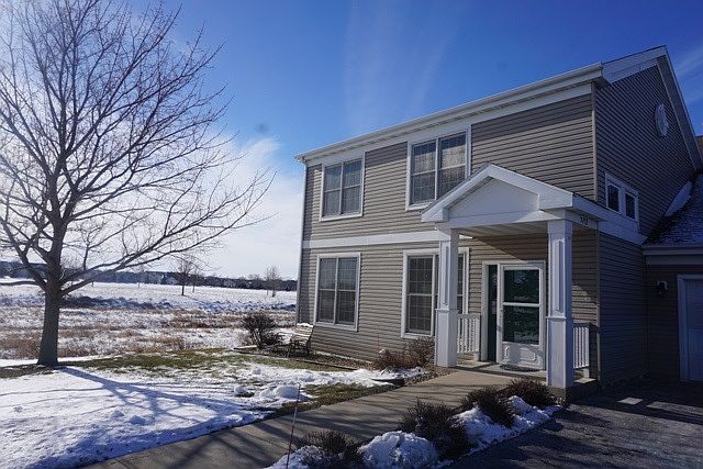 1st image of 3432 S Stone Creek Cir #32