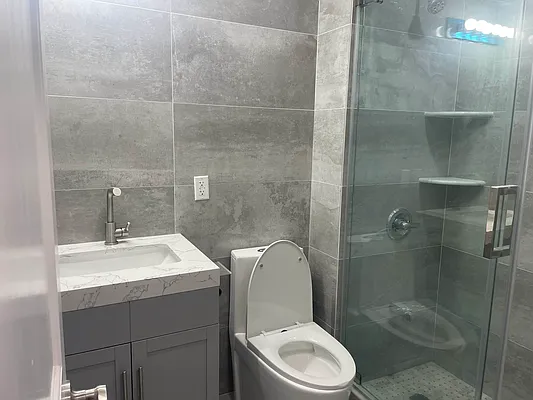 Rented by Highline Residential | media 5
