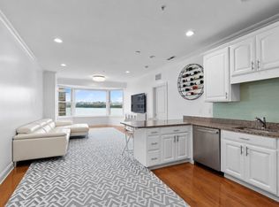 20 Avenue At Port Imperial APT 403, West New York, NJ 07093