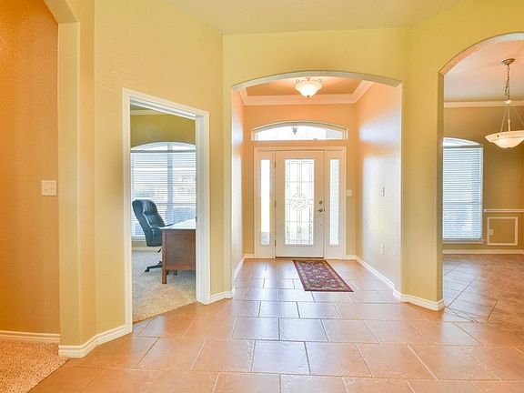 4th image of 306 Hatter Dr