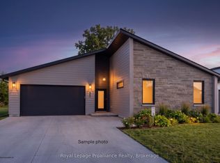 36 Fraser Dr, Quinte West, ON K0K1E0
