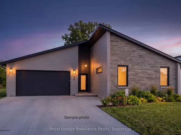 36 Fraser Dr, Quinte West, ON K0K 1E0