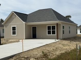 41394 Greystone Ln, Hammond, LA 70403