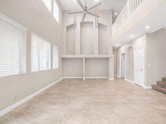 5th image of 8305 Brewster Valley St