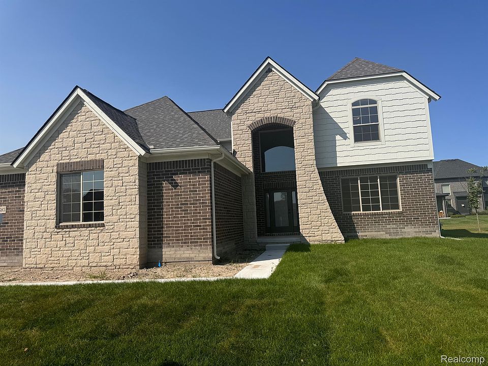1st image of 54583 Deadwood Ln