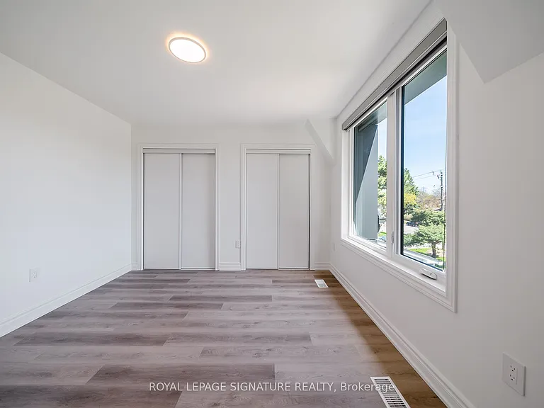 2052 Pharmacy Ave #3 — Photo 8