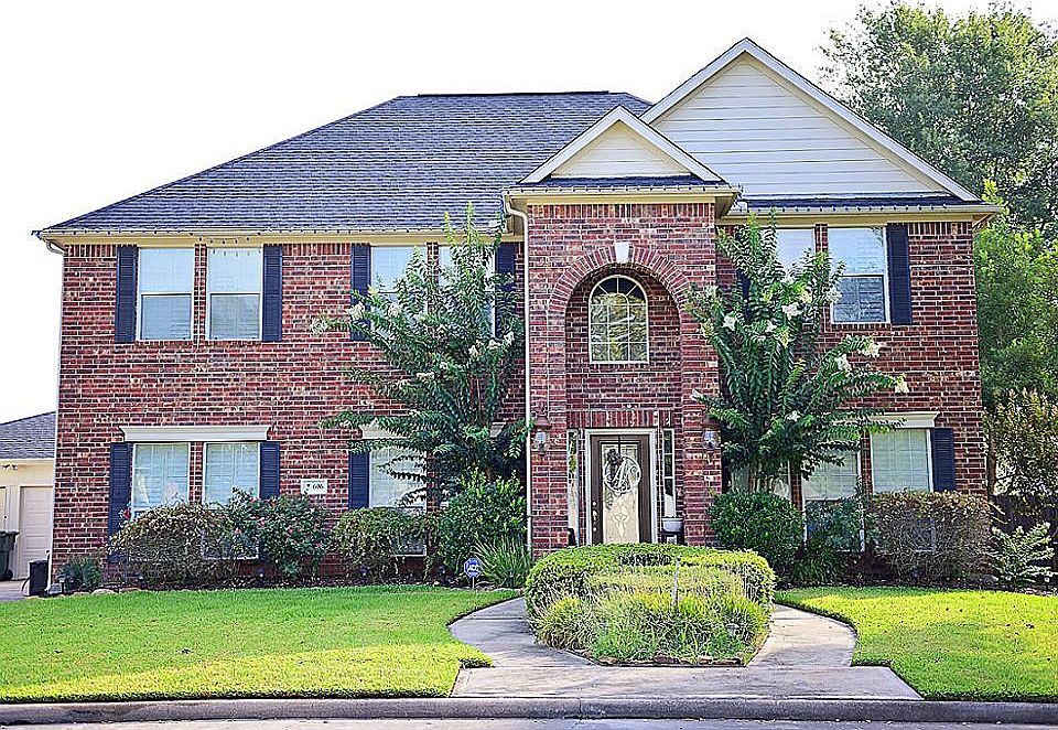 1st image of 606 Westview Terrace Dr