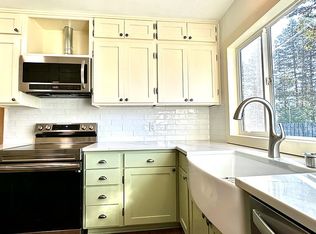 51668 Blue River Dr, Blue River, OR 97413