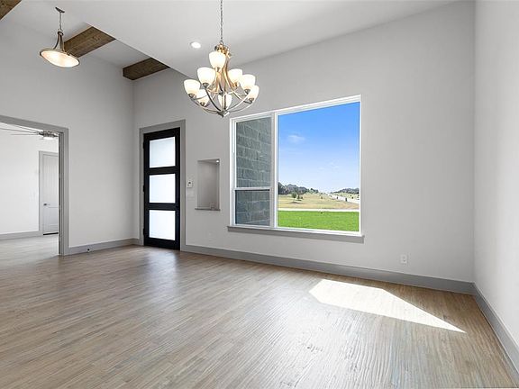 4th image of 11165 Hancock Ave