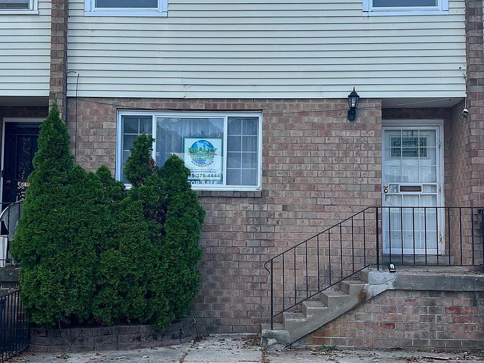 1st image of 1220 S Melville St