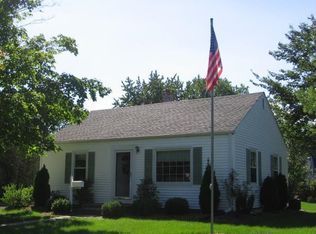 W165N8453 Lavergne Ave, Menomonee Falls, WI 53051