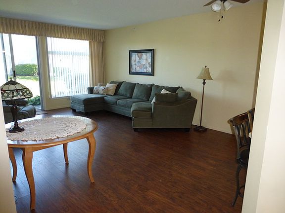 5th image of 1108 E Wilson Ave #1108