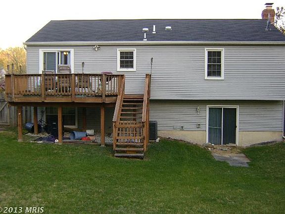 3rd image of 9507 Grandhaven Ave
