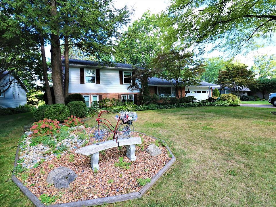 1st image of 1227 Marina Dr