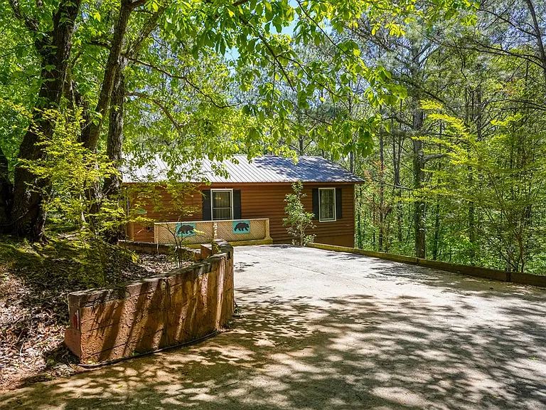41 Courtside Ct — Photo 32