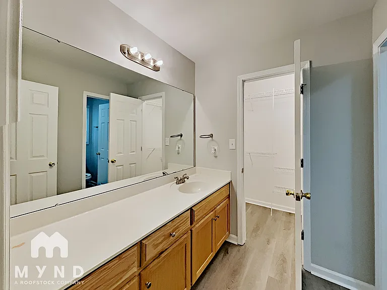 618 Kilbart Ct — Photo 12