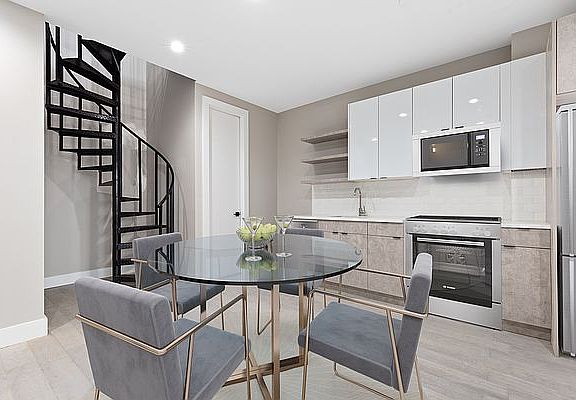 3rd image of 18 Fairview Pl #4A