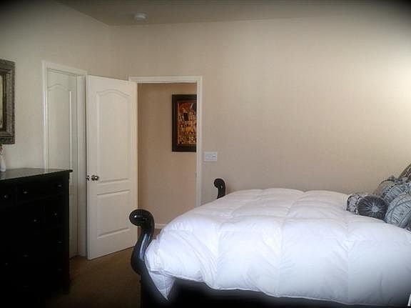 3rd image of 175 Talmont Cir #175