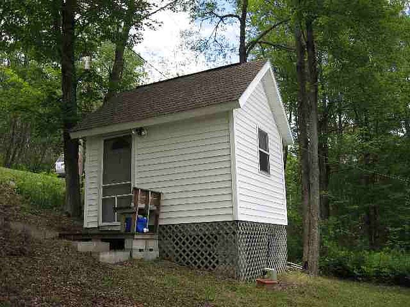 4th image of 108 LAKE Road