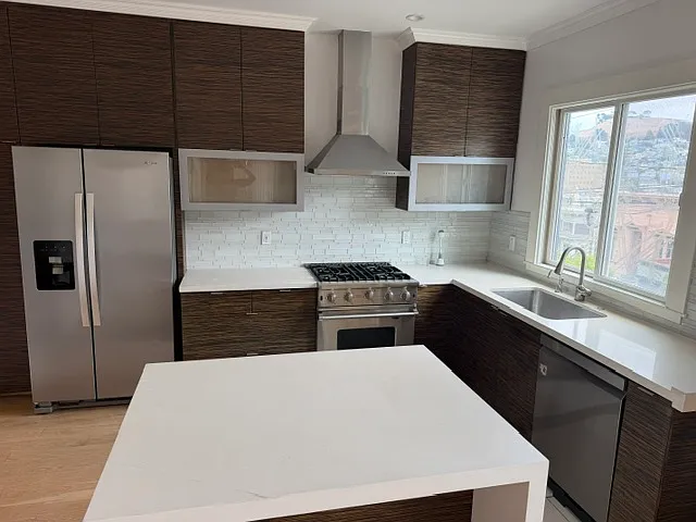 1299 Dolores St — Photo 10